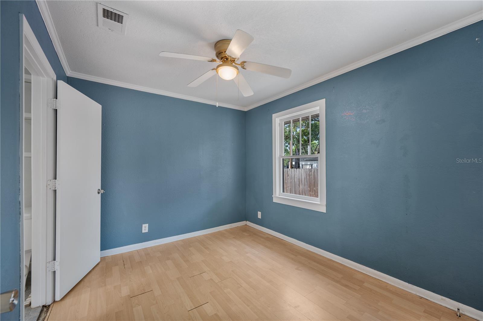 DIXIELAND REV - Residential