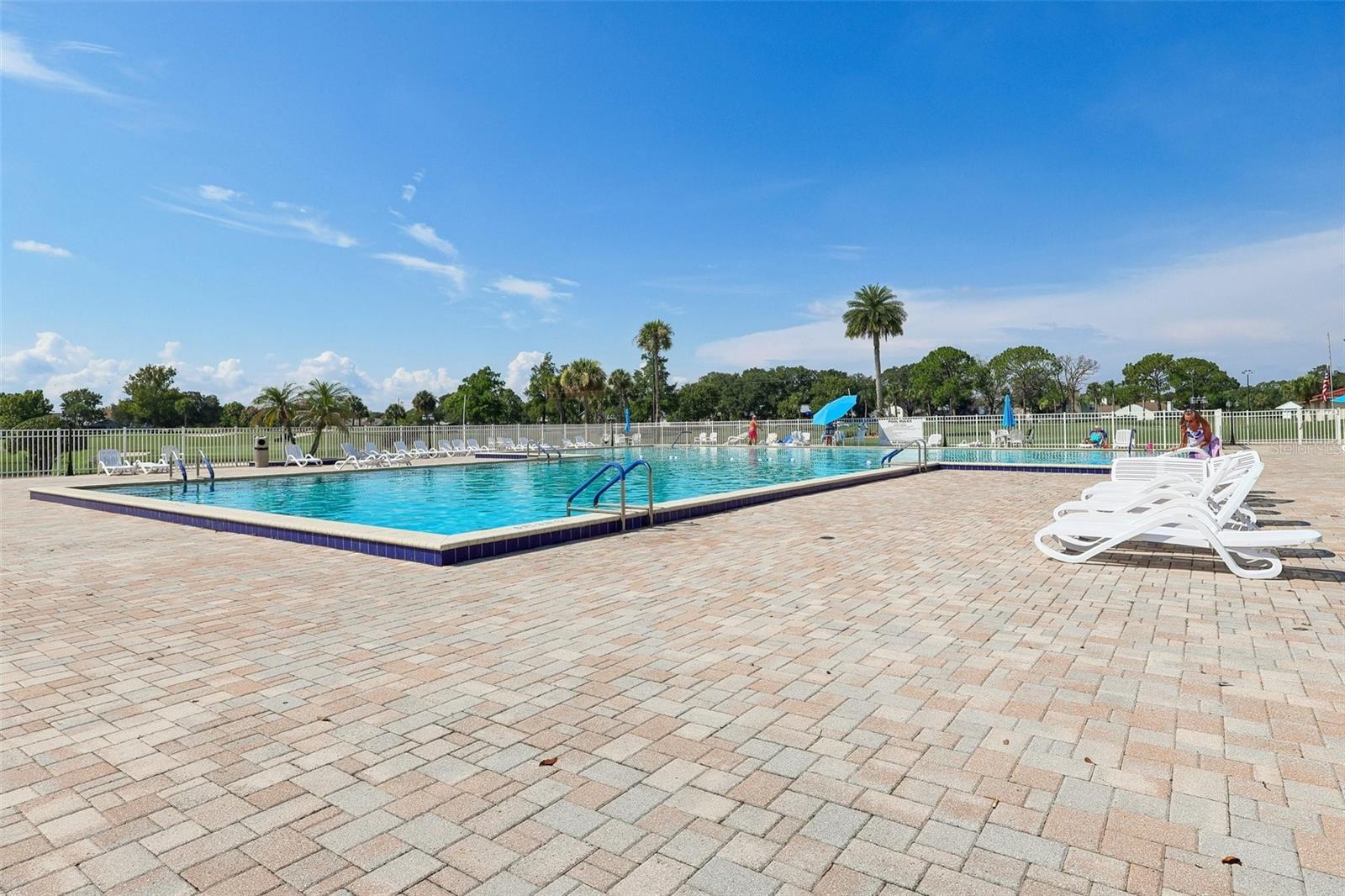 SOUTHPOINTE CONDO - Residential