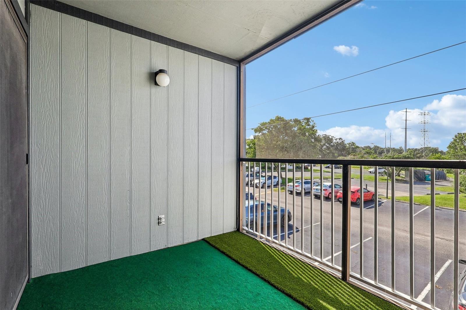 SOUTHPOINTE CONDO - Residential