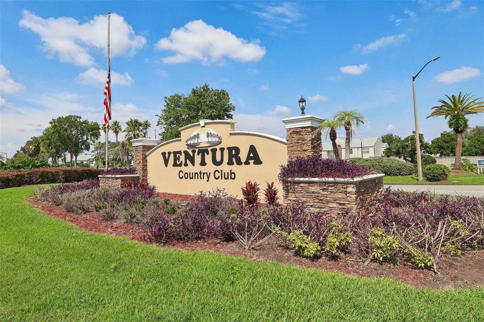 Don't miss this tremendous opportunity to own a fabulous condominium nestled within in the popular Ventura Country Club, an impressive Orlando gated golf community. This well maintained 2 bedroom, 2 bathroom top-floor condominium boast volume ceilings and an open-concept living space that flows effortlessly out to an enclosed private porch perfect for morning coffee. Residents enjoy access to premium amenities including community pools, fitness center, clubhouse, tennis/basketball/pickleball courts, and so much more. Conveniently located with easy access to shopping, dining, and effortless transit via State Road 50, the 408, and the 417, you are within minutes of UCF, Lockheed Martin, and the Orlando International Airport (MCO). Enjoy an easy commute to downtown Orlando, our amazing world-class theme park attractions, and Florida's beautiful beaches. This is a must-see property that will not last long—hurry, call and schedule your private viewing today!
