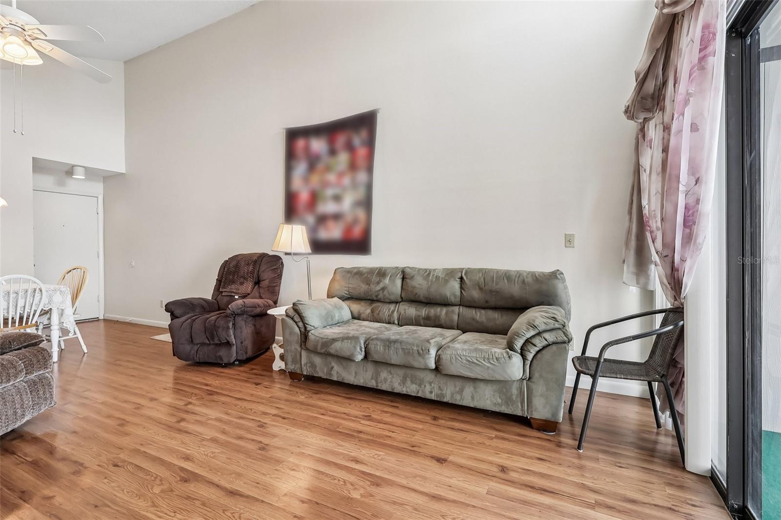 SOUTHPOINTE CONDO - Residential