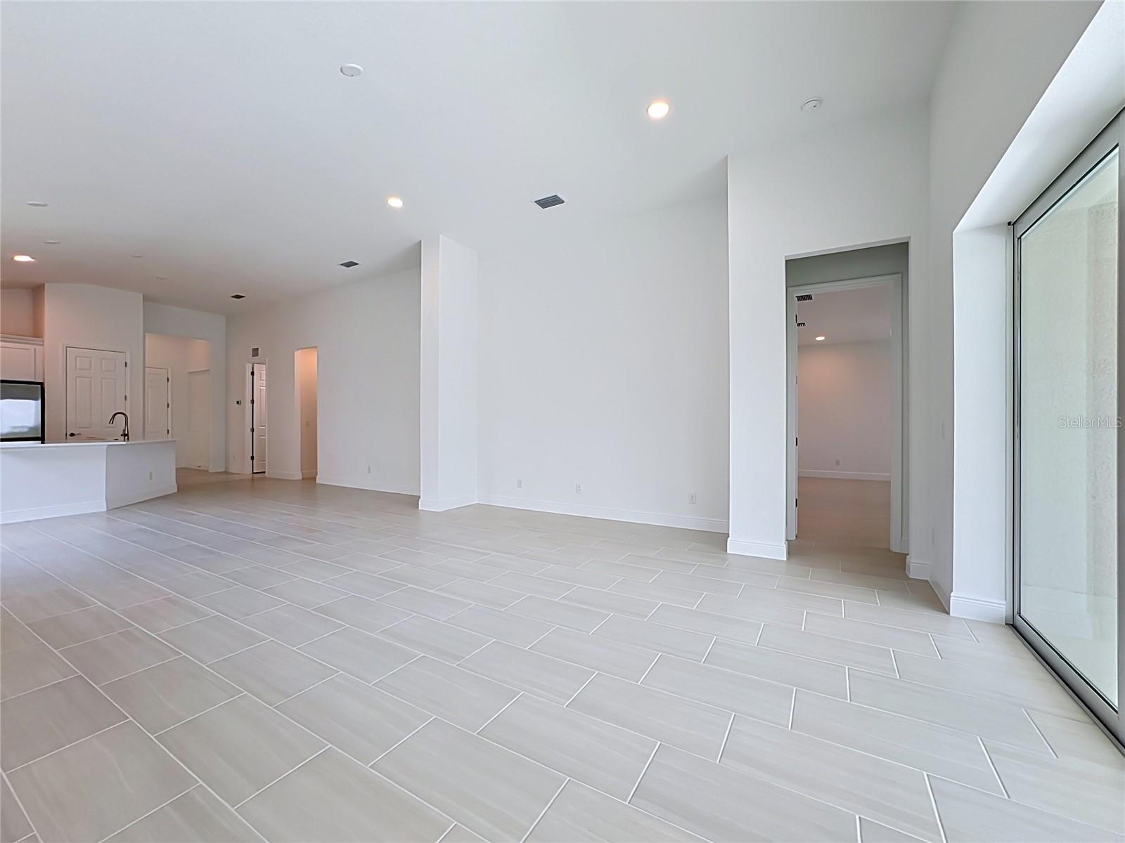 WATERCOLOR PLACE PH II - Residential