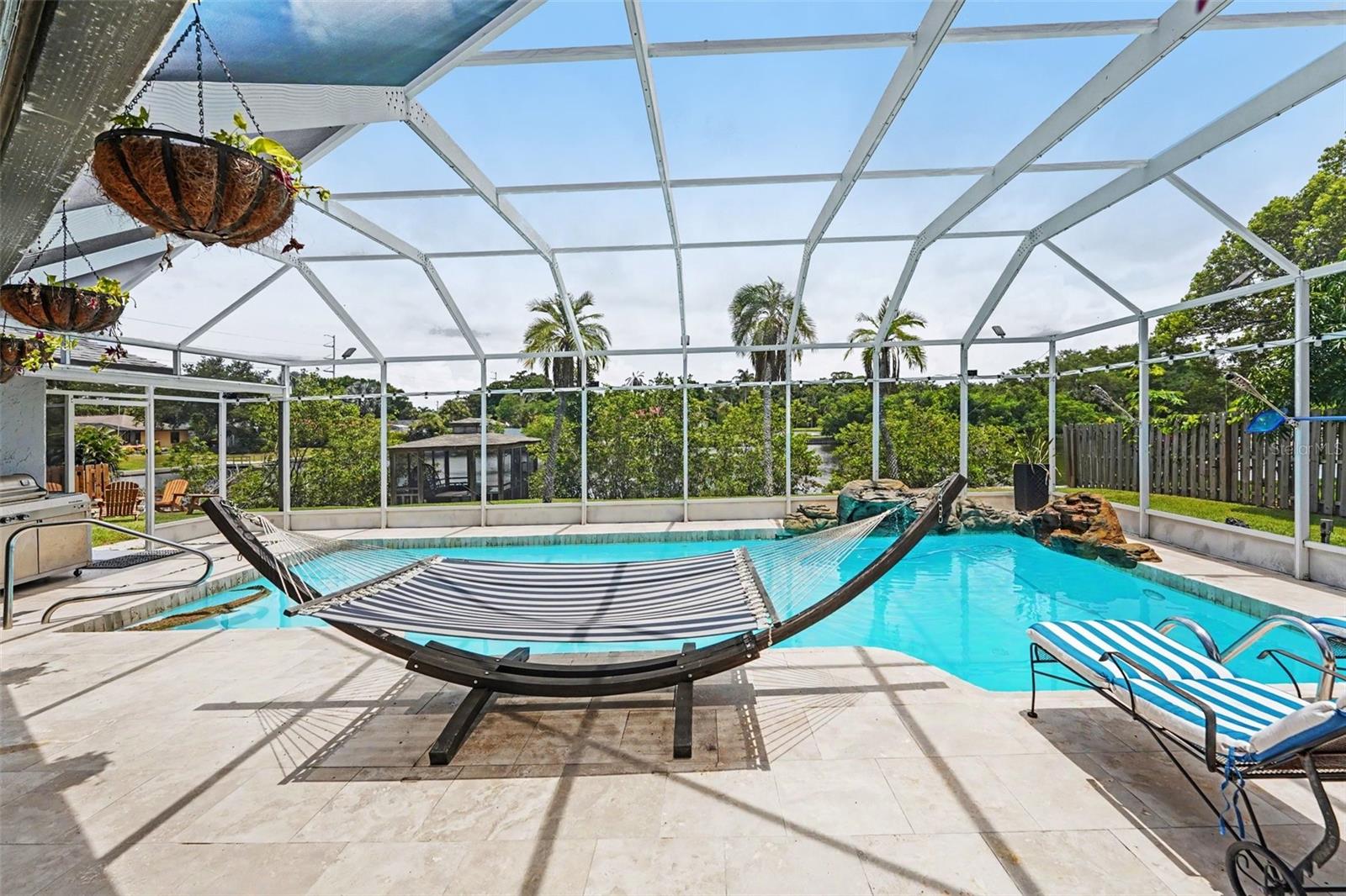 BELLEAIR COVE - Residential