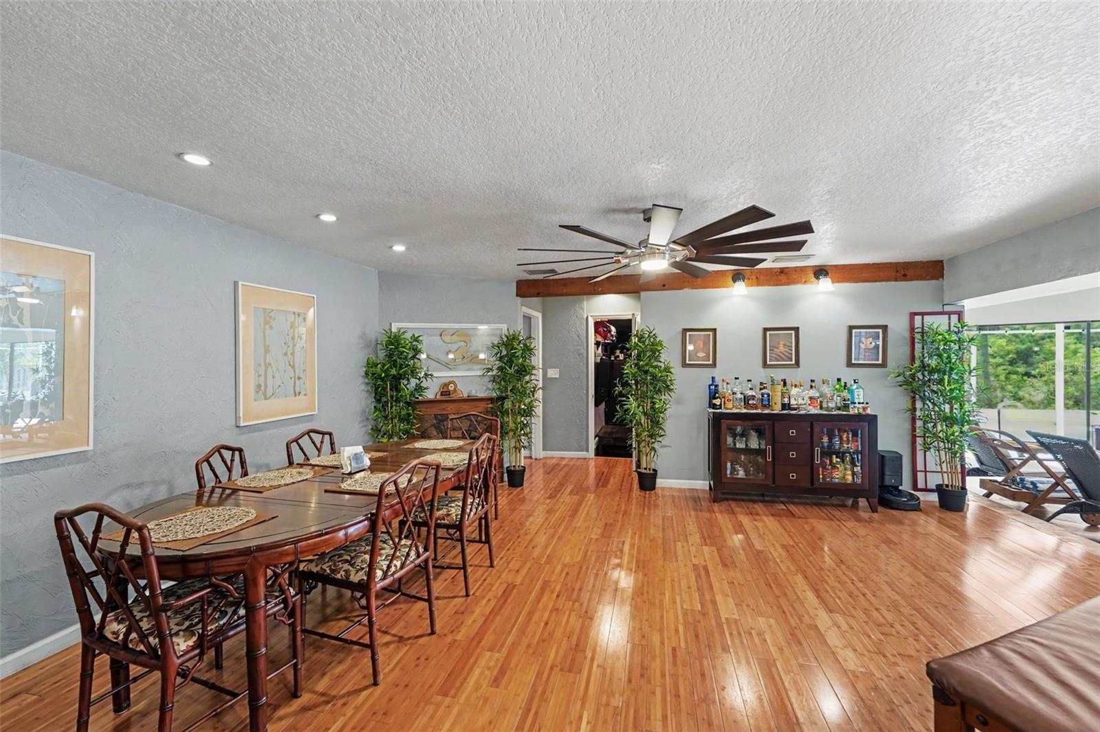 BELLEAIR COVE - Residential