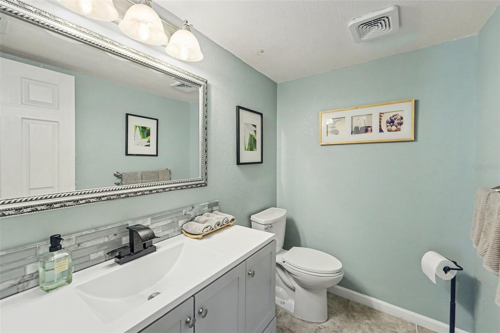 BELLEAIR COVE - Residential