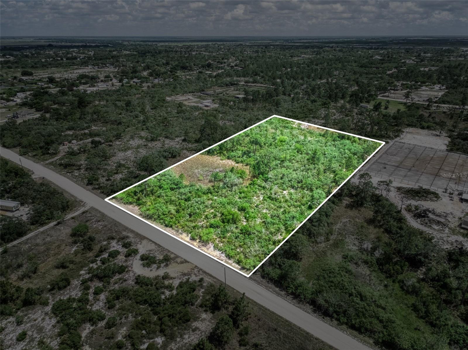 SUN N LAKES ESTATES - Land