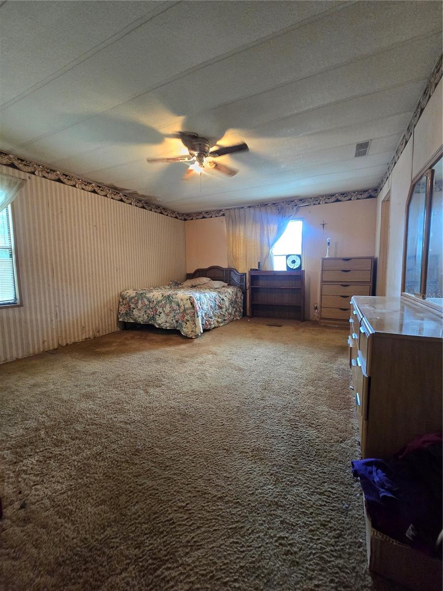 SUNLIGHT ACRES FIRST ADD - Residential