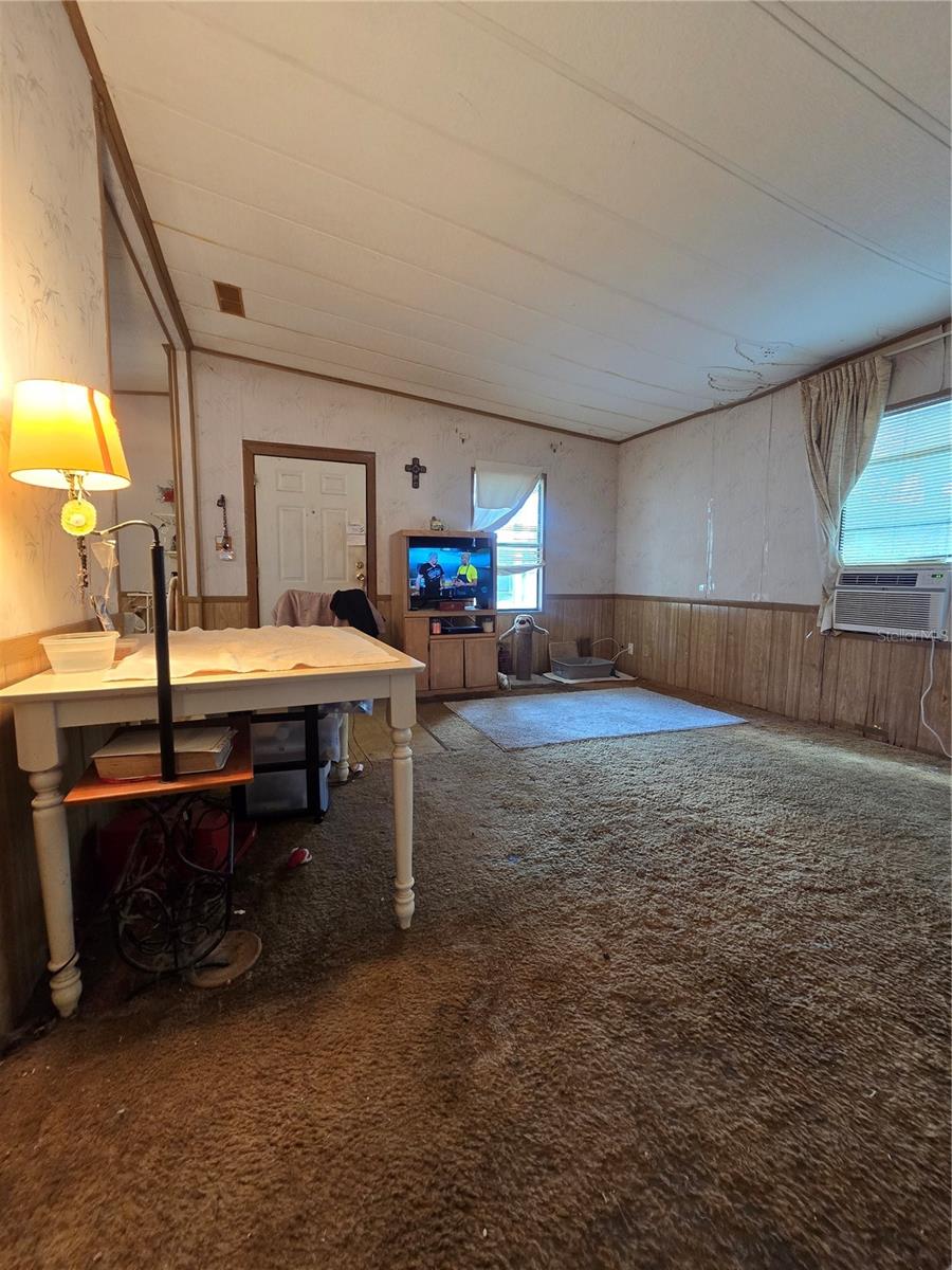 SUNLIGHT ACRES FIRST ADD - Residential