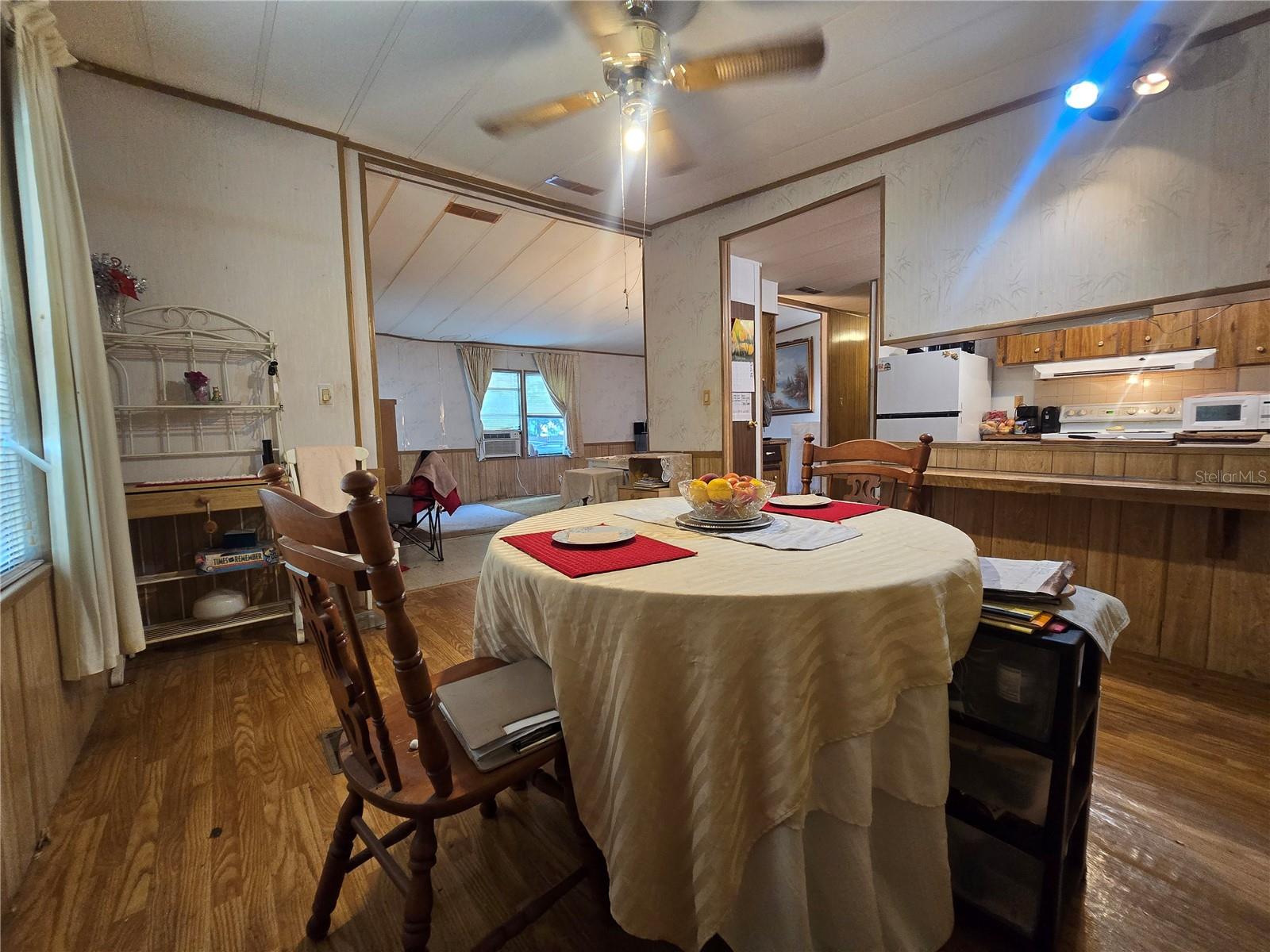 SUNLIGHT ACRES FIRST ADD - Residential