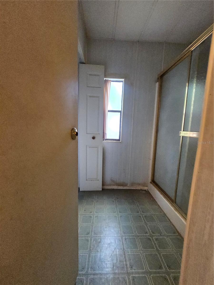 SUNLIGHT ACRES FIRST ADD - Residential