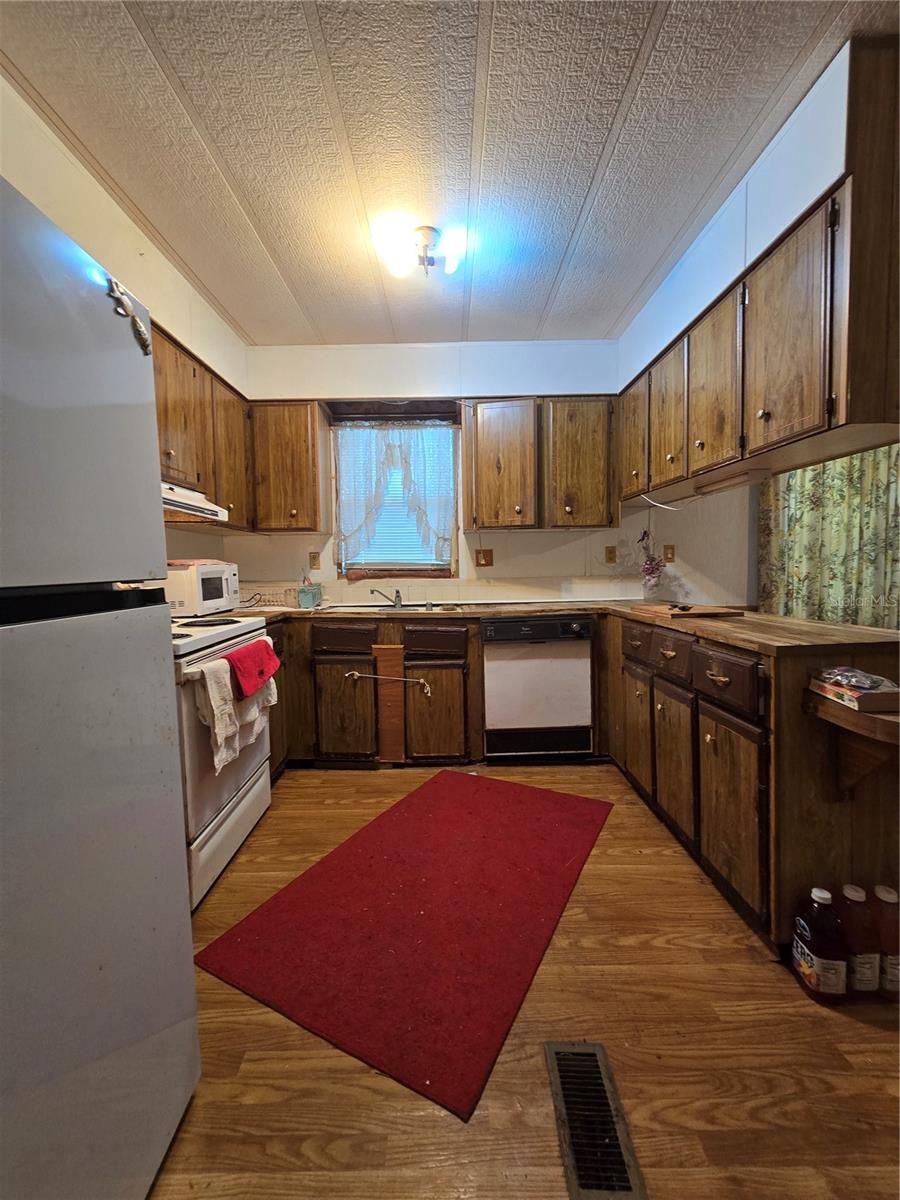 SUNLIGHT ACRES FIRST ADD - Residential