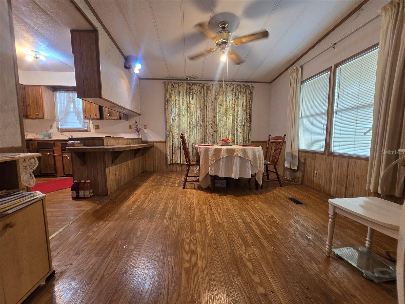 SUNLIGHT ACRES FIRST ADD - Residential