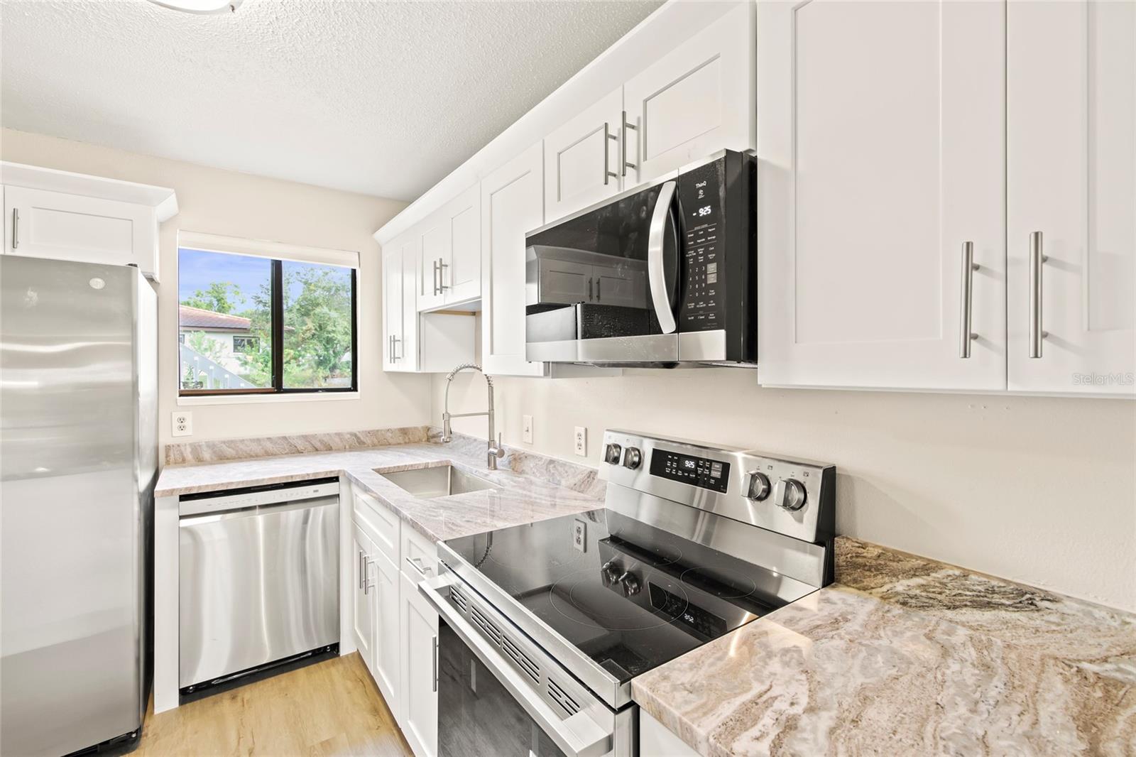 HARBOR PINES - Residential