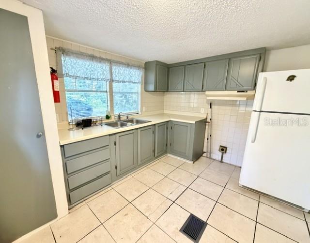 S C MOORE ADD MRS S C MOORE ESTATE - Residential