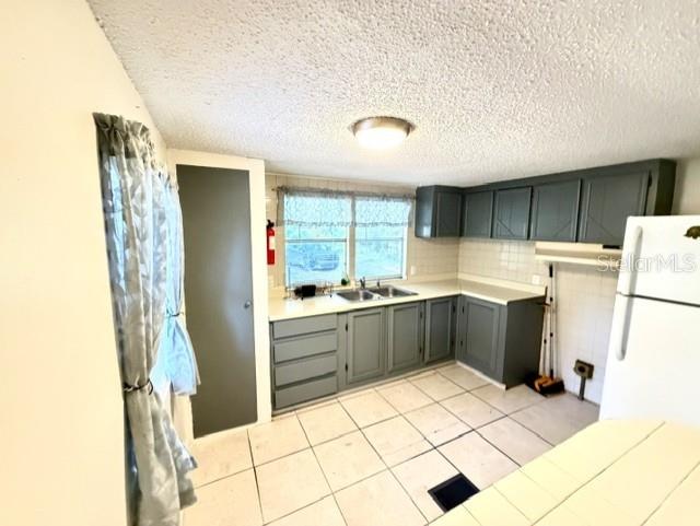 S C MOORE ADD MRS S C MOORE ESTATE - Residential