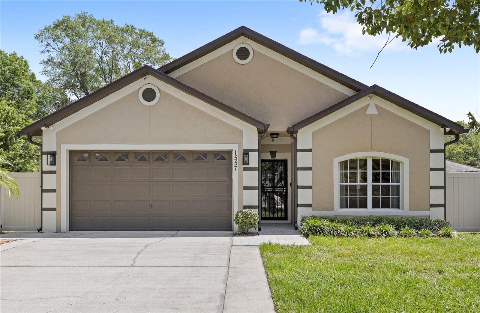 Some properties check the boxes. This one rewrites the list entirely. Sitting on nearly AN ACRE with NO HOA, this 4-bed, 2-bath Gotha home comes with a 990 sq ft air-conditioned workshop — power, water, EV charging, and room to actually work. It's not a shed. It's the reason to write an offer. Add RV hookups, covered parking for a boat and golf cart, and a whole-house generator, and this property is built for people who use their home.
Inside, the updated kitchen anchors a comfortable layout, and the 900 sq ft Florida room with AC is the gathering space — game days, holidays, the Saturday evening that becomes Sunday morning.
New roof and AC in 2024. Minutes to AdventHealth and the theme parks. Far enough to breathe, close enough to matter.
Properties like this don't sit. Come see it before someone else does.