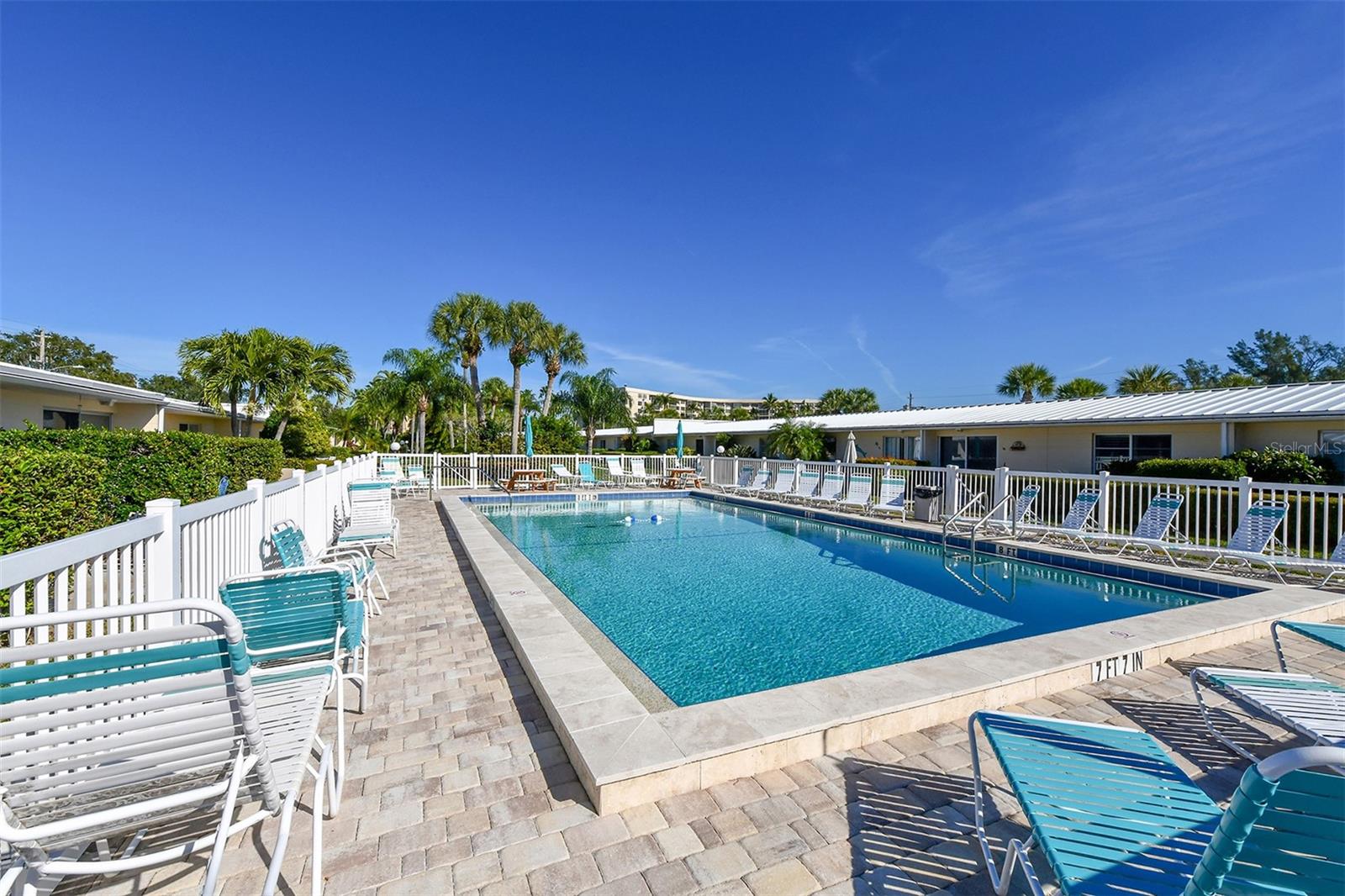 JAMAICA ROYALE - Residential