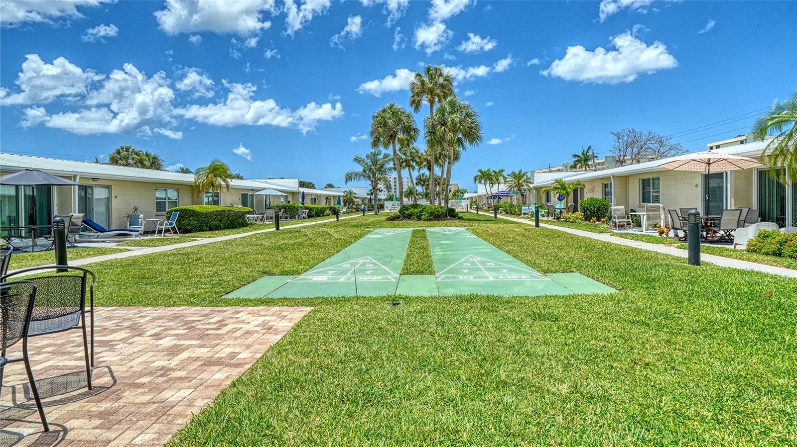 JAMAICA ROYALE - Residential