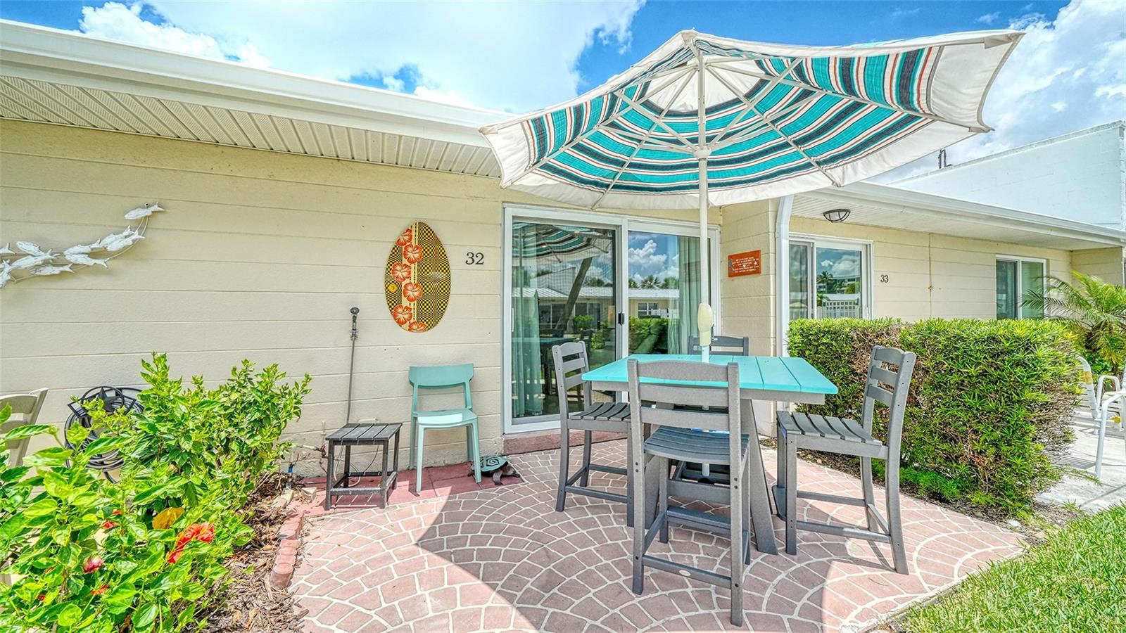 JAMAICA ROYALE - Residential