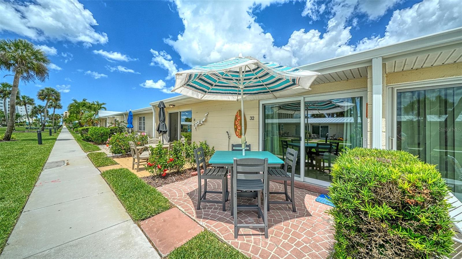 JAMAICA ROYALE - Residential