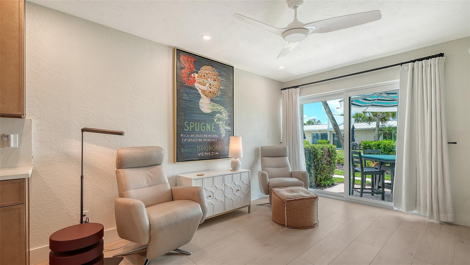 JAMAICA ROYALE - Residential