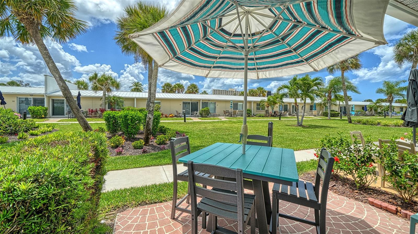 JAMAICA ROYALE - Residential