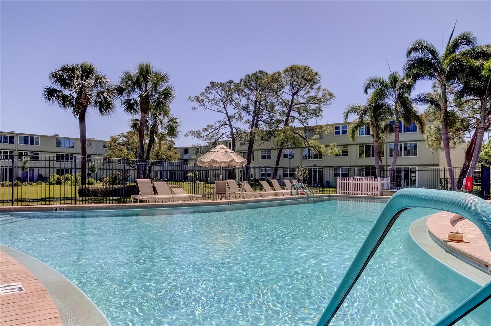 WINSTON PARK NORTHEAST - Residential