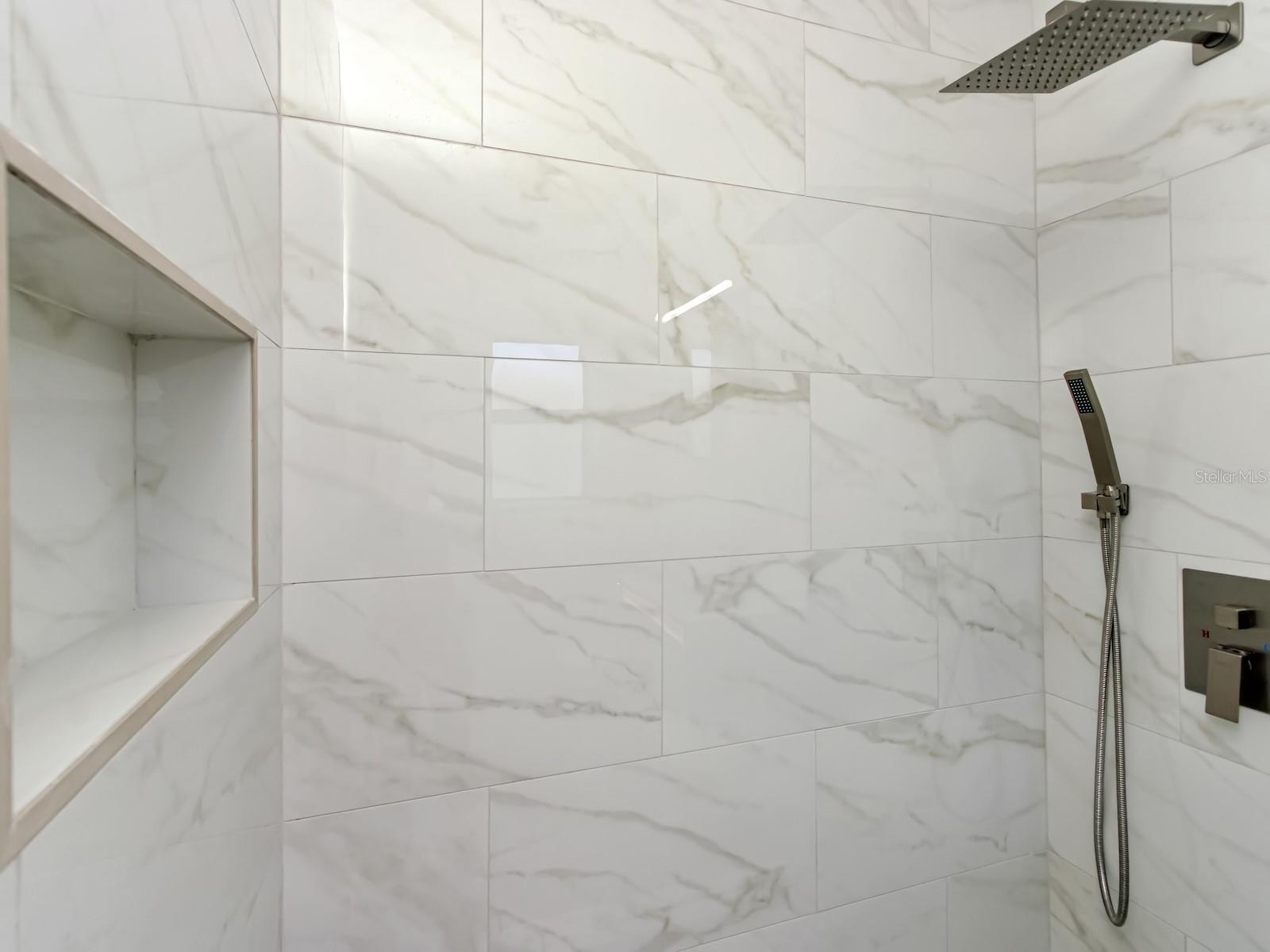 ORTONA NORTH - Residential