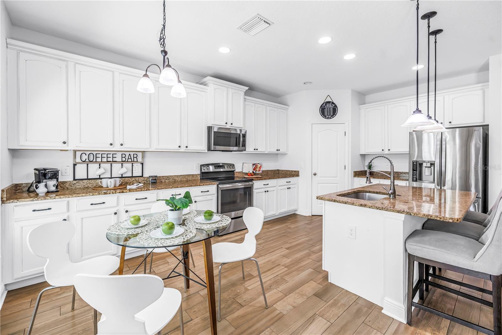 EDINA GARDEN OF EDEN - Residential