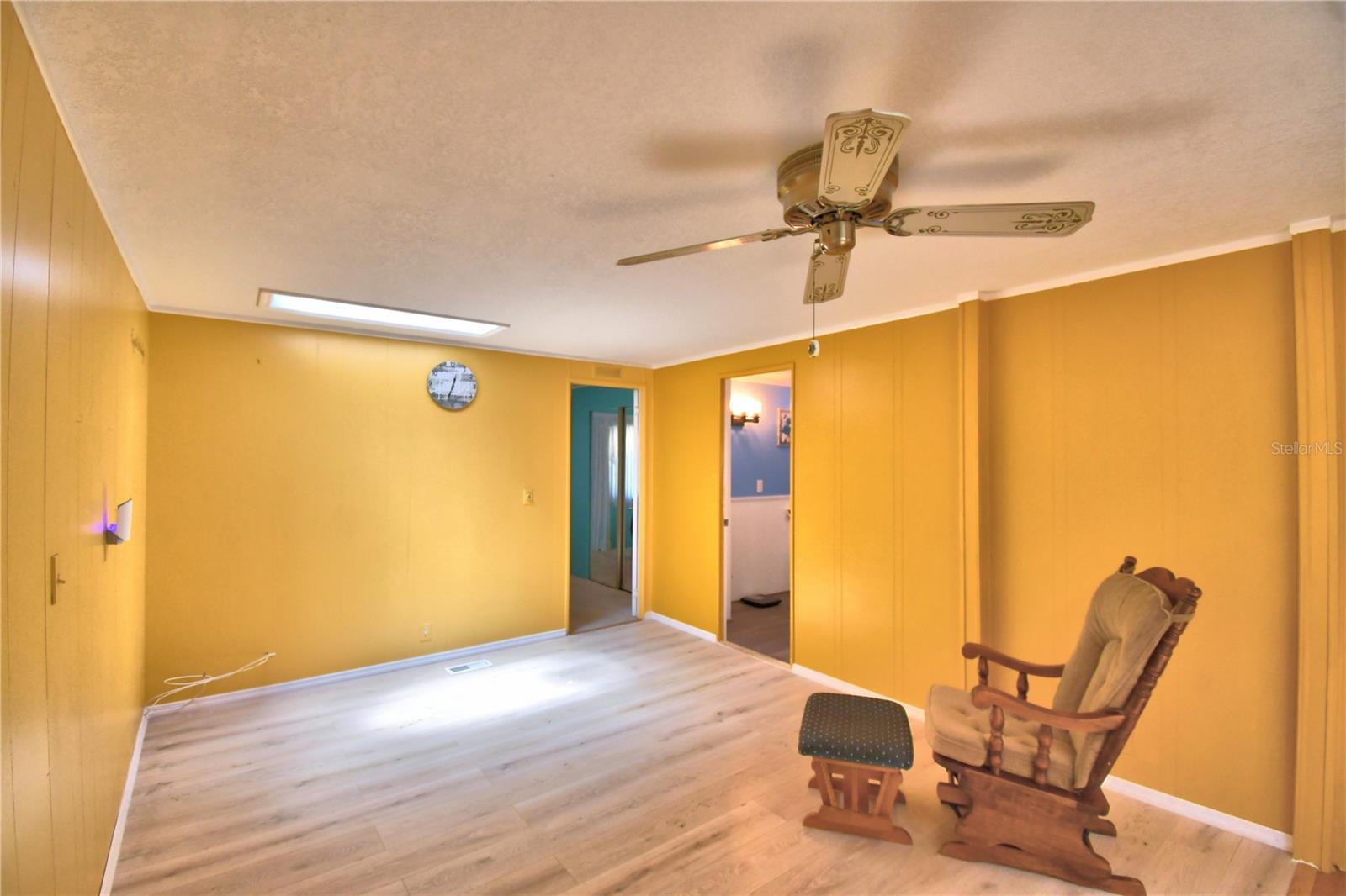 OAKWOOD ESTATES - Residential