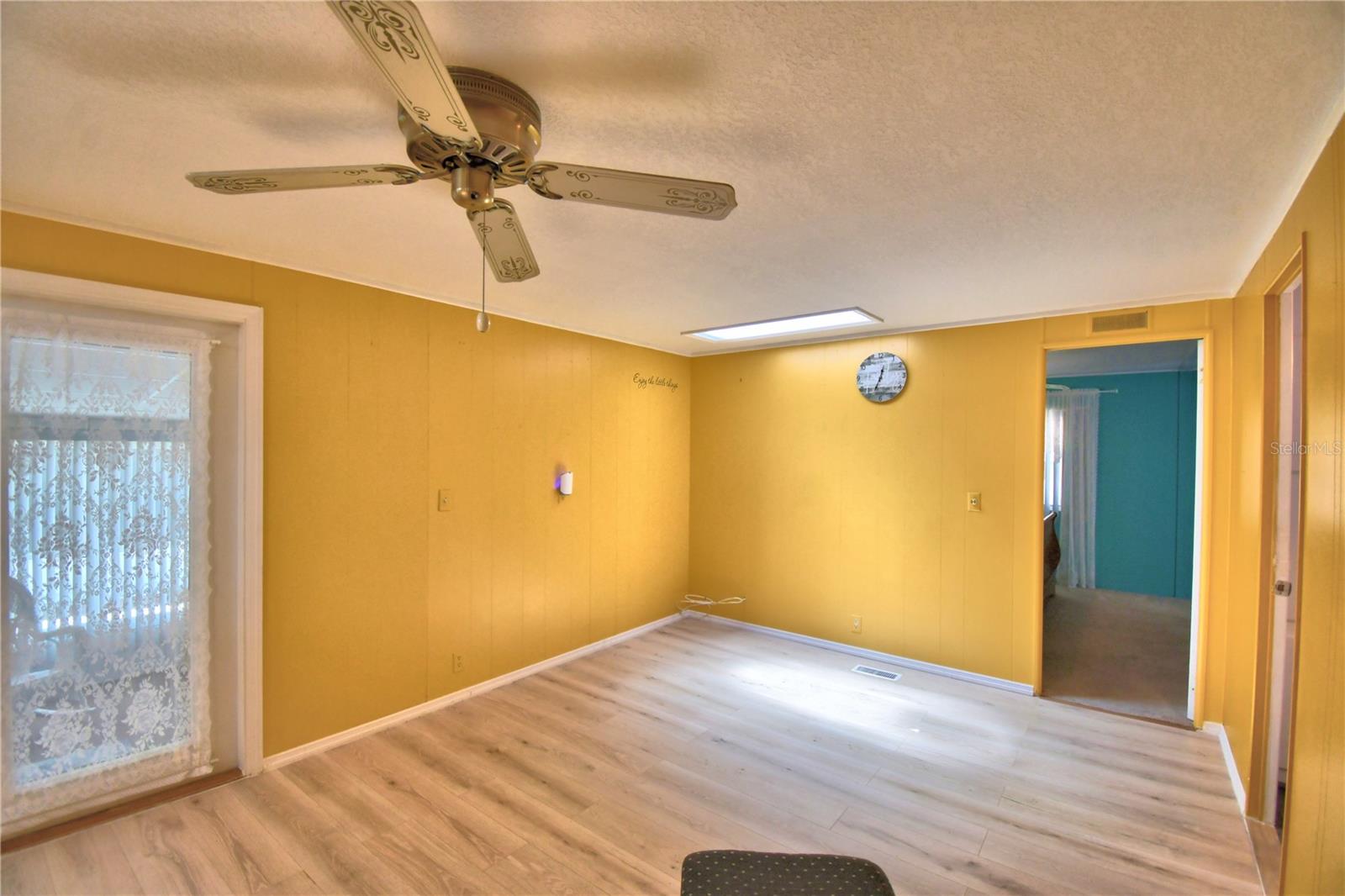 OAKWOOD ESTATES - Residential