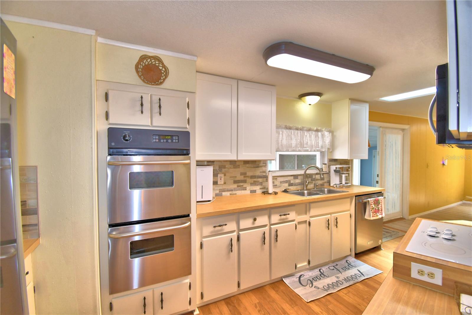 OAKWOOD ESTATES - Residential