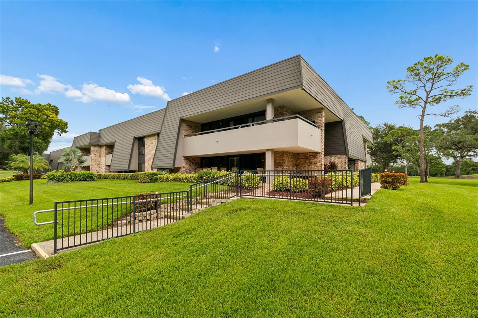 INNISBROOK 11 CONDO - Residential
