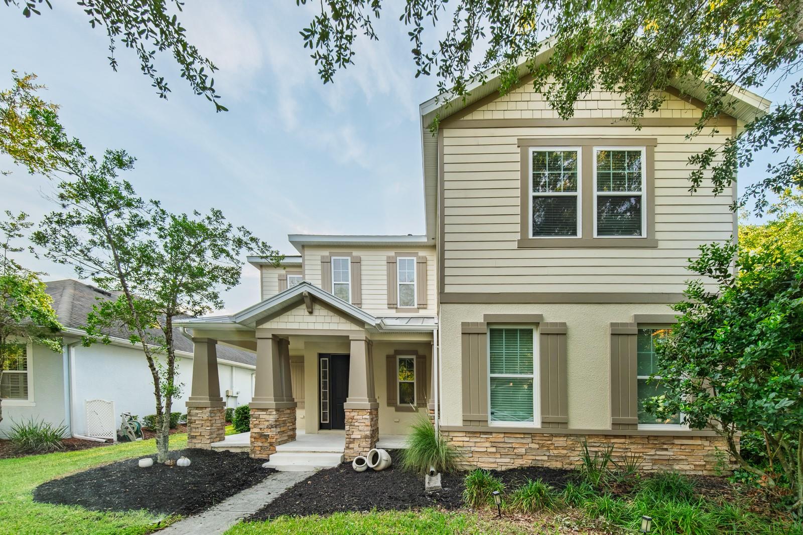 GRAND HAMPTON PH 5 - Residential