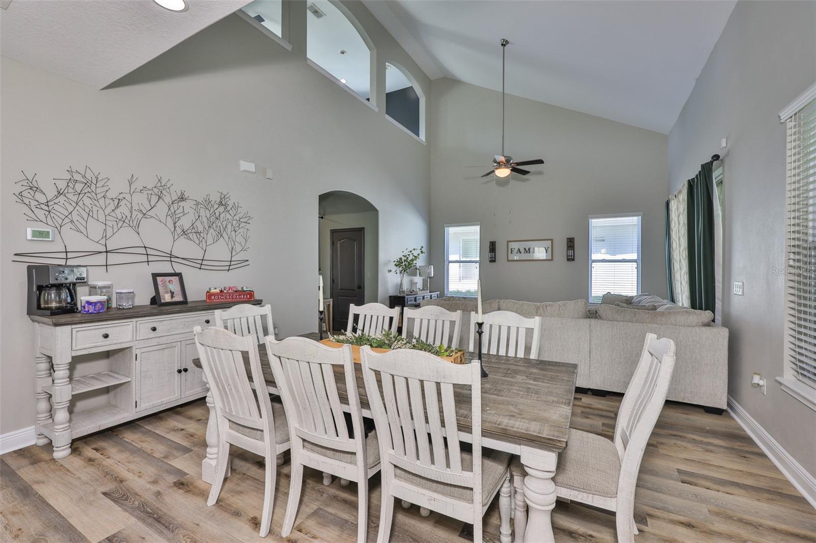 GRAND HAMPTON PH 5 - Residential