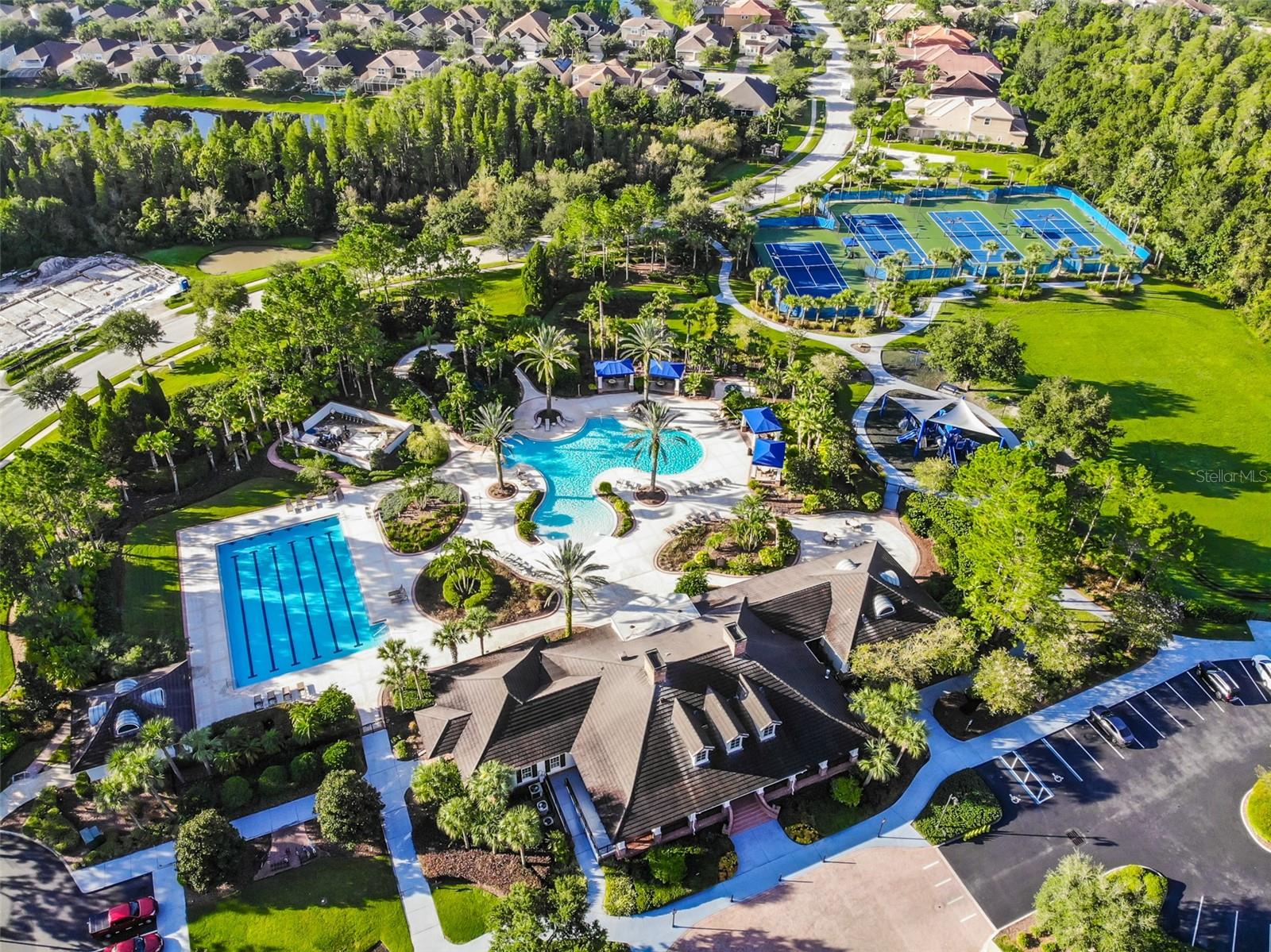 GRAND HAMPTON PH 5 - Residential