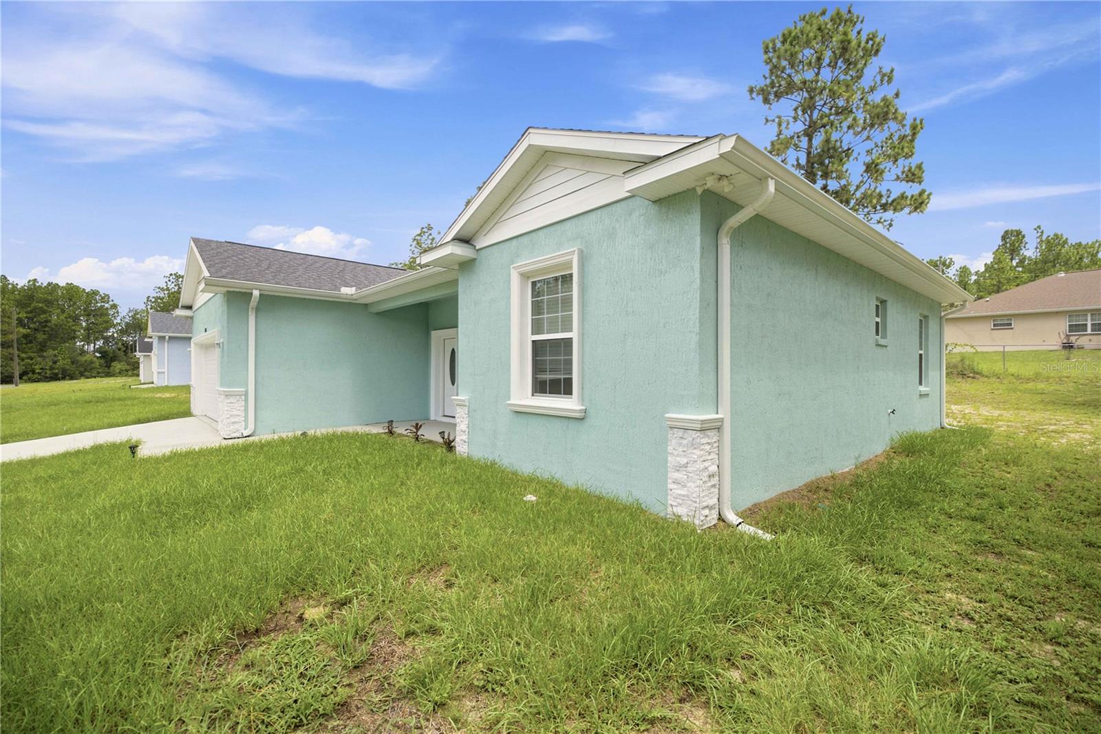MARION OAKS UN 11 - Residential Lease