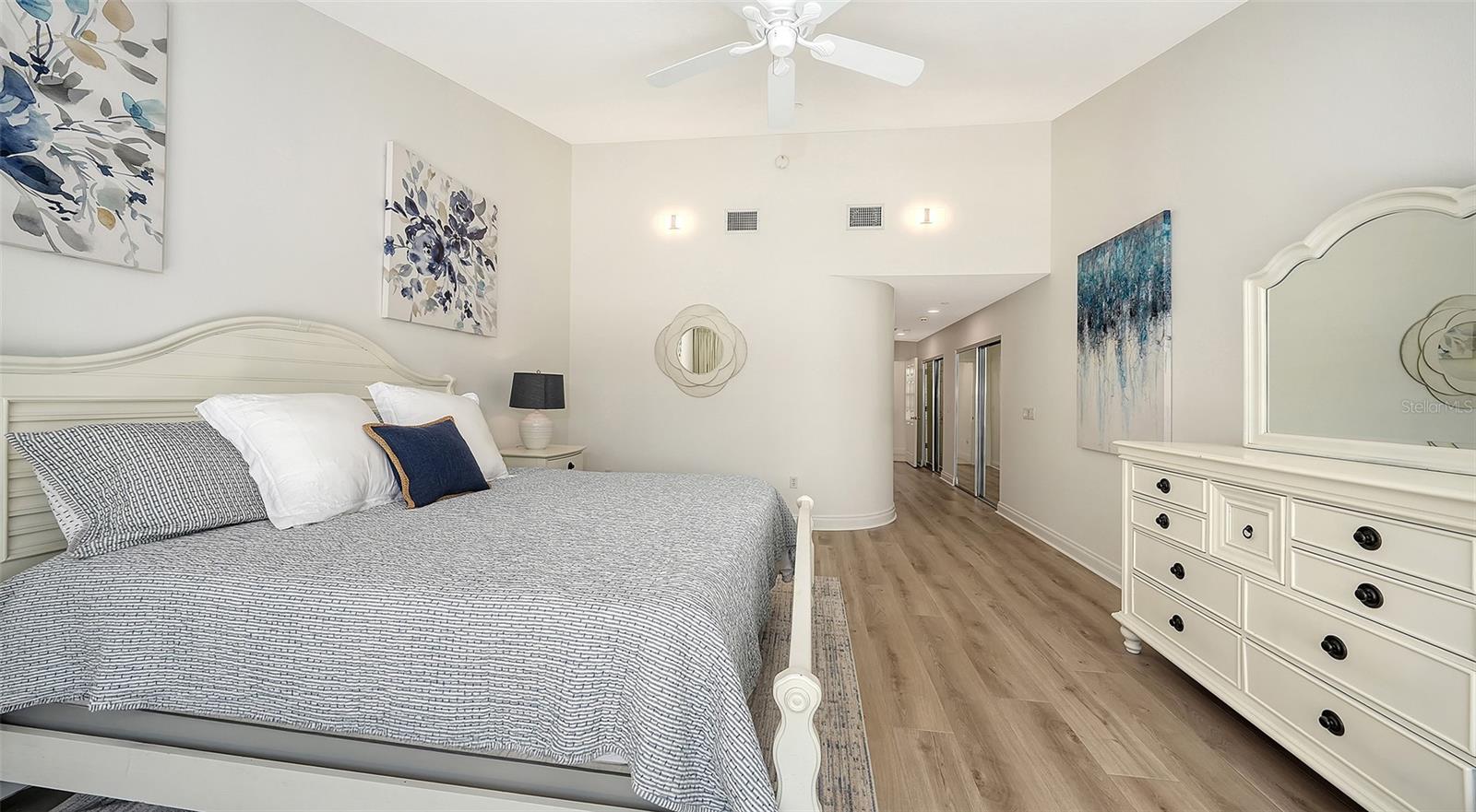 WINDING OAKS - Residential