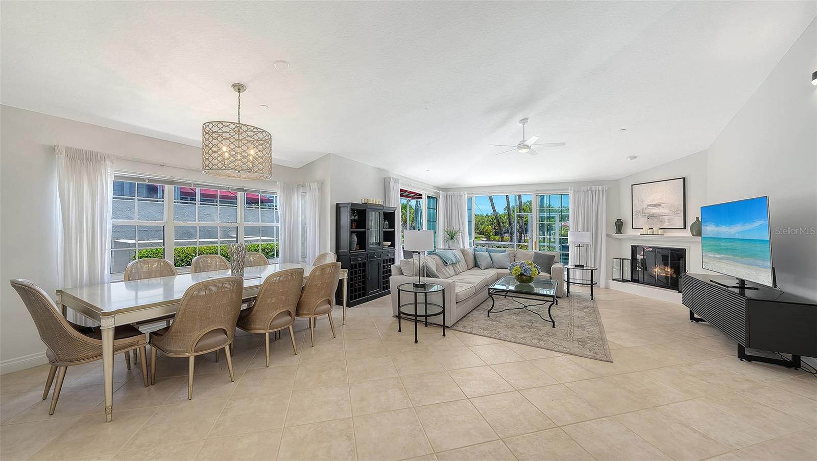 WINDING OAKS - Residential