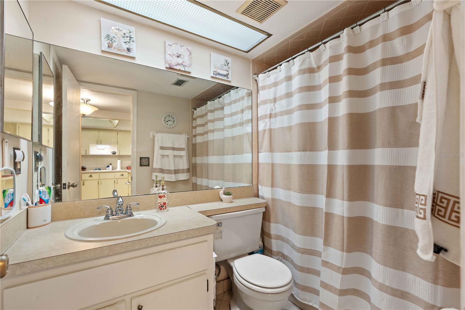 ORCHARDS RADCLIFFE CONDO - Residential