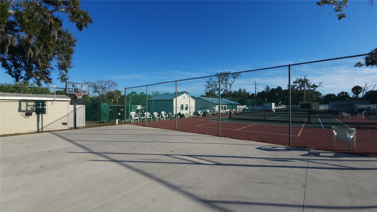 SUGAR CREEK COUNTRY CLUB - Residential