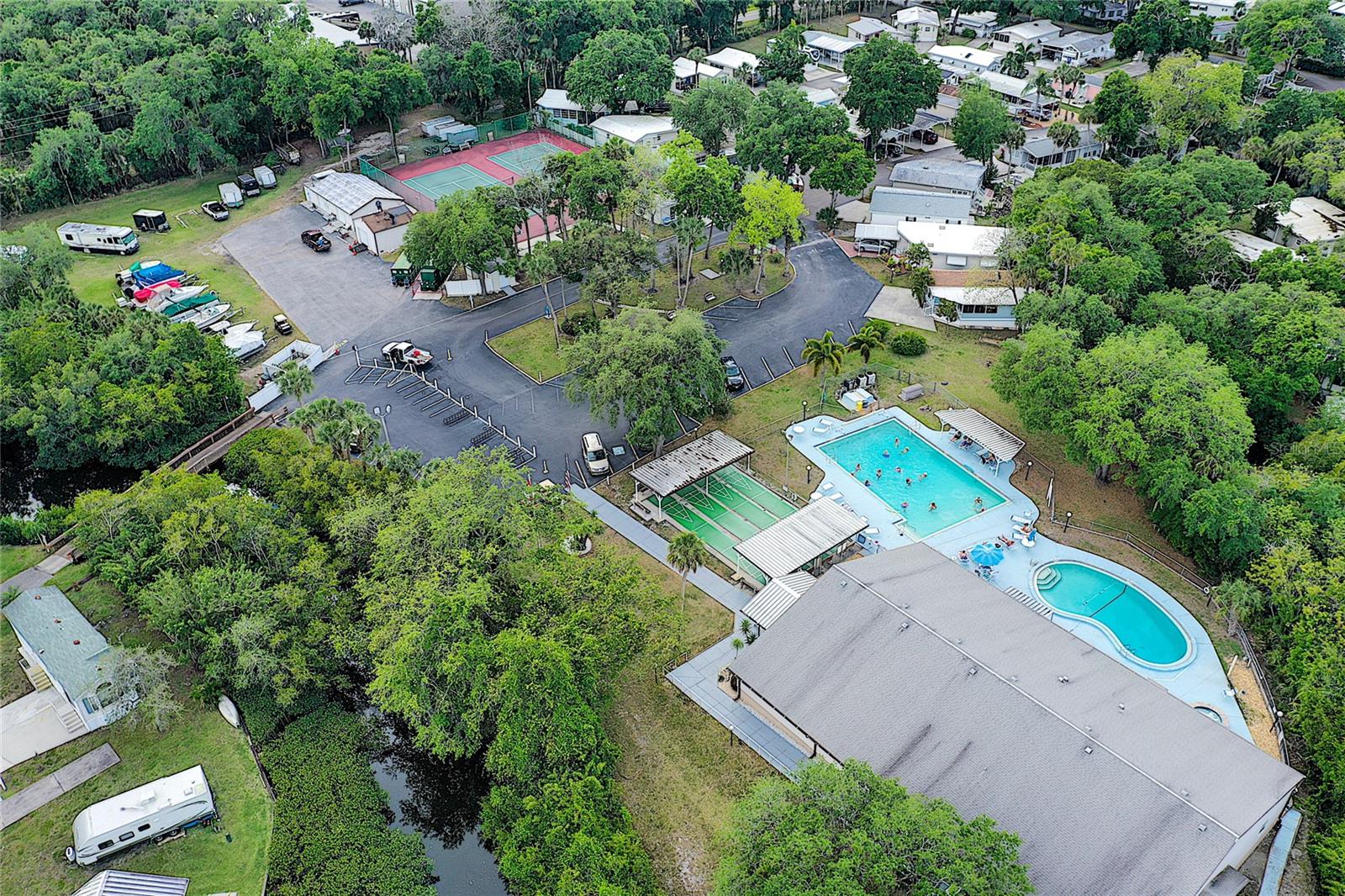 SUGAR CREEK COUNTRY CLUB - Residential