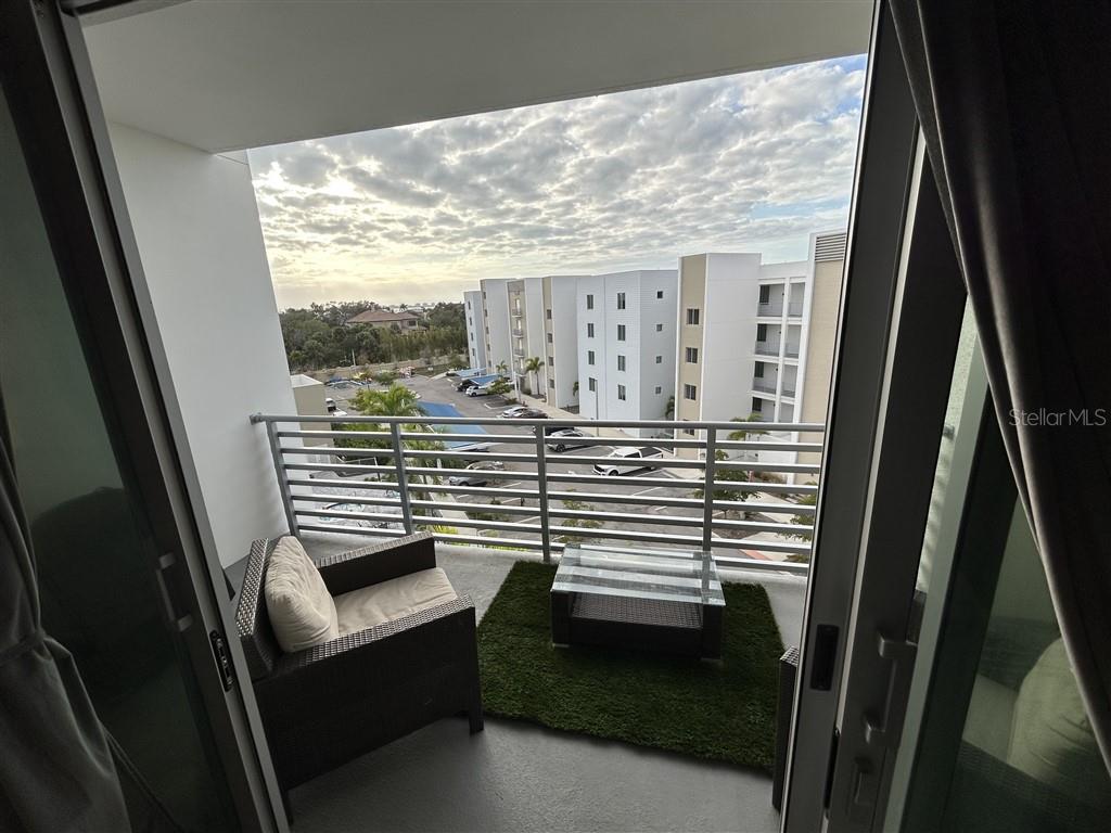 STRAND/SARASOTA - Residential Lease
