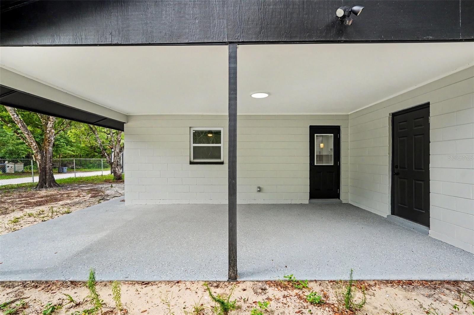 MOON LAKE ESTATES - Residential