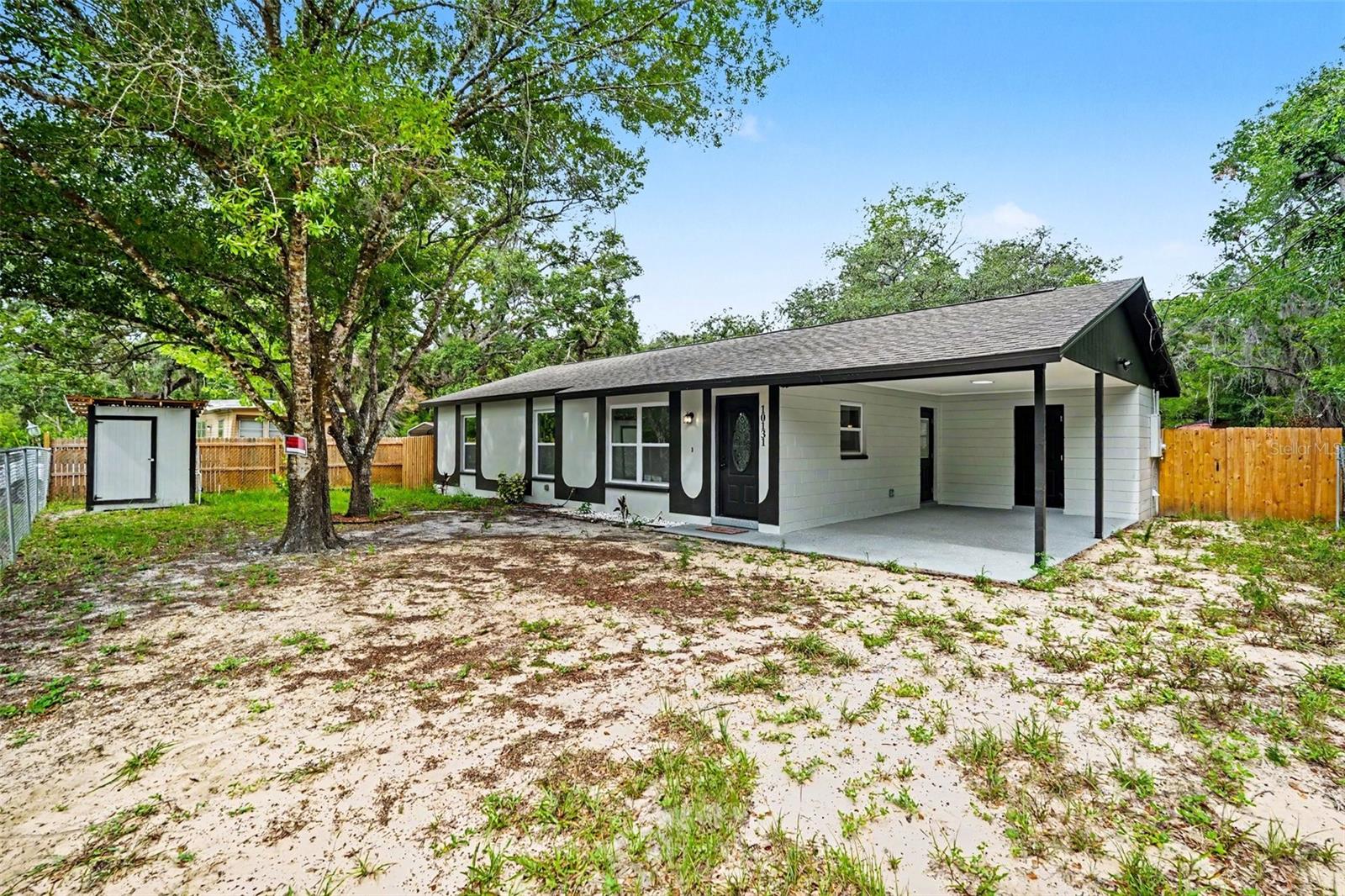 MOON LAKE ESTATES - Residential
