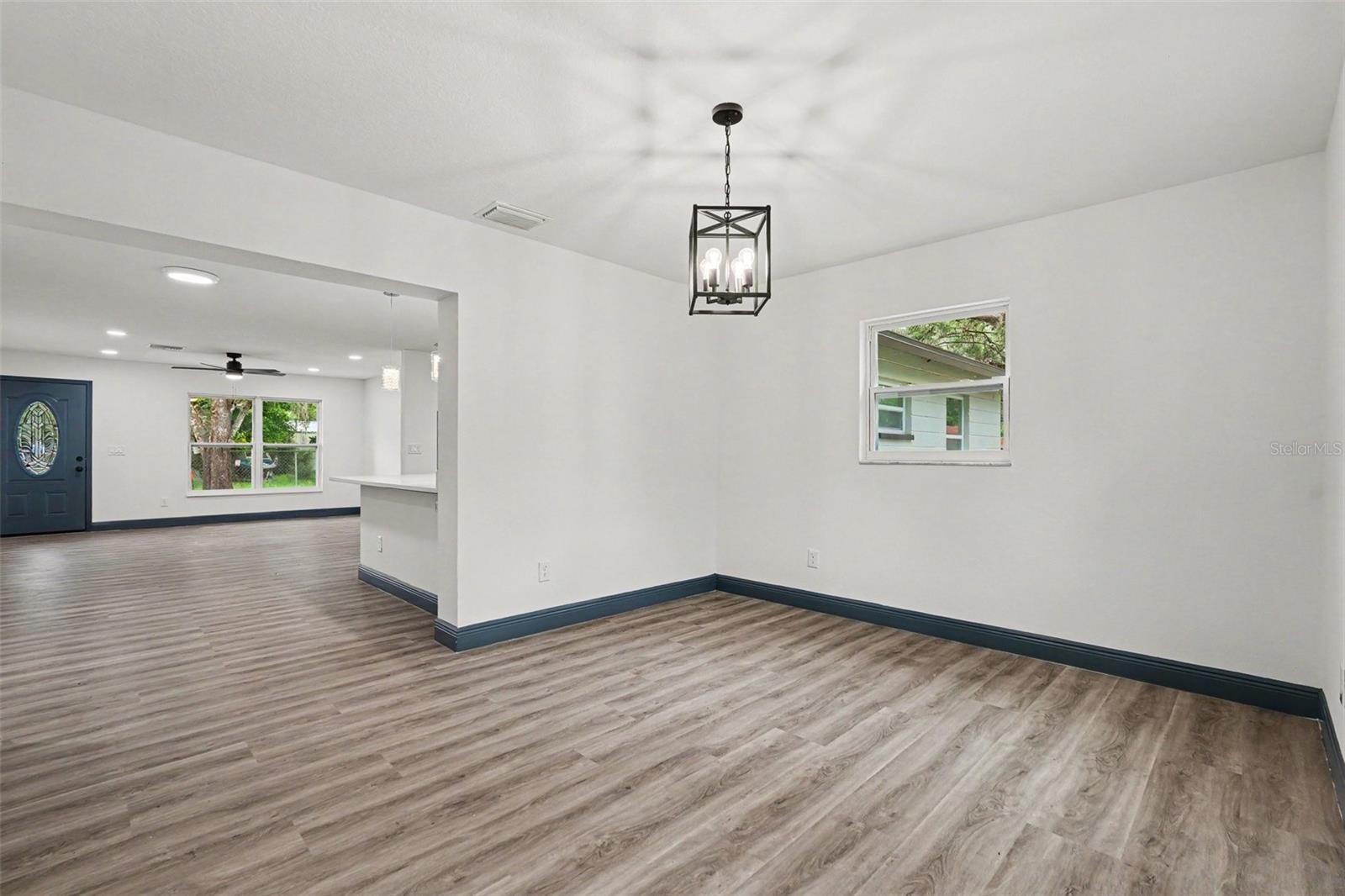 MOON LAKE ESTATES - Residential