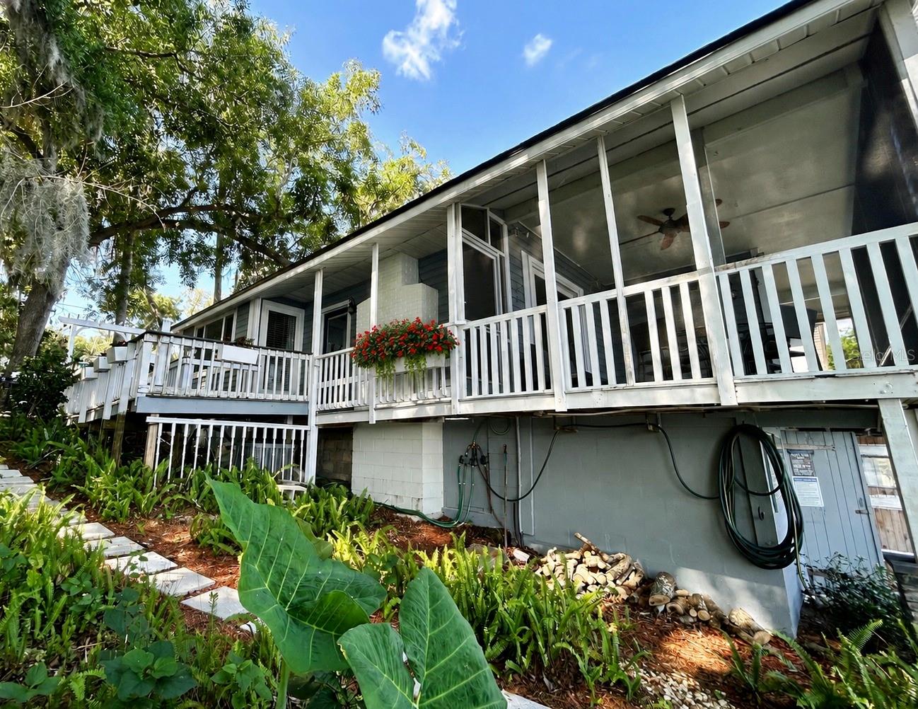 MONTVERDE ALPINE TERRACE - Residential