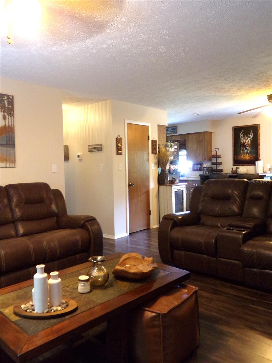 CAMELOT - Residential