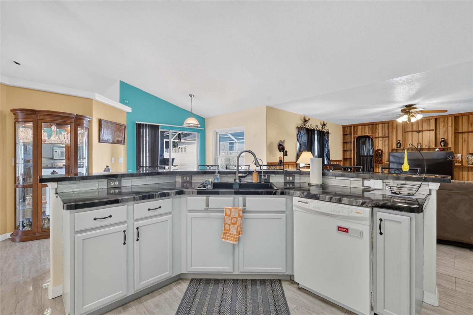 LOUISA POINTE PH I - Residential