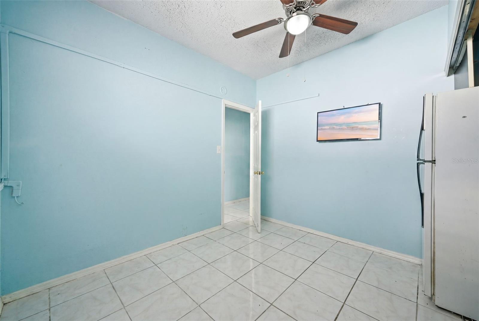 PINE CREST VILLA ADD 4 - Residential